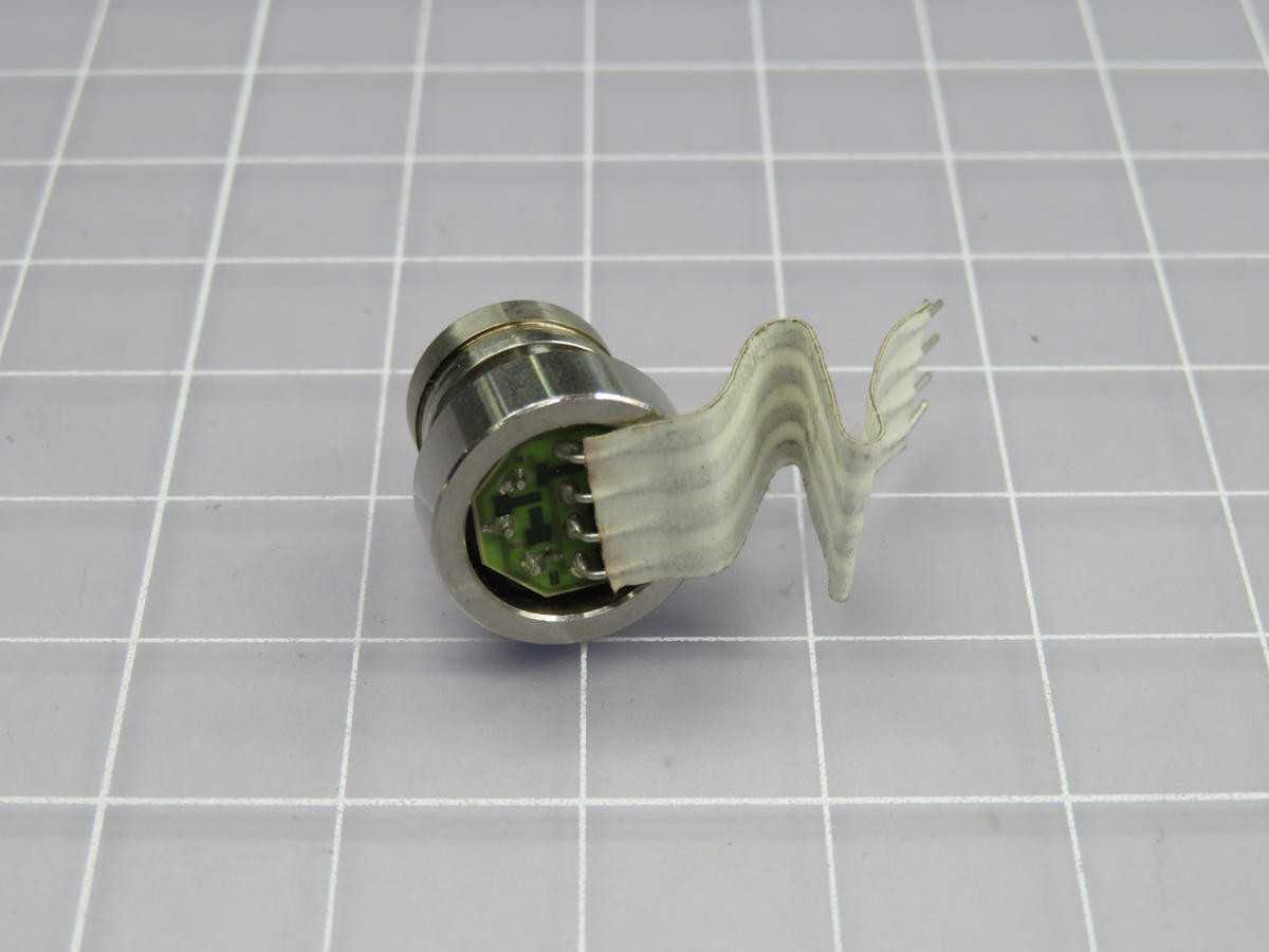 LOT OF 6 HONEYWELL 13C2000PA1K SENSOR 2000PSIA .102V T223583 - SENSORS