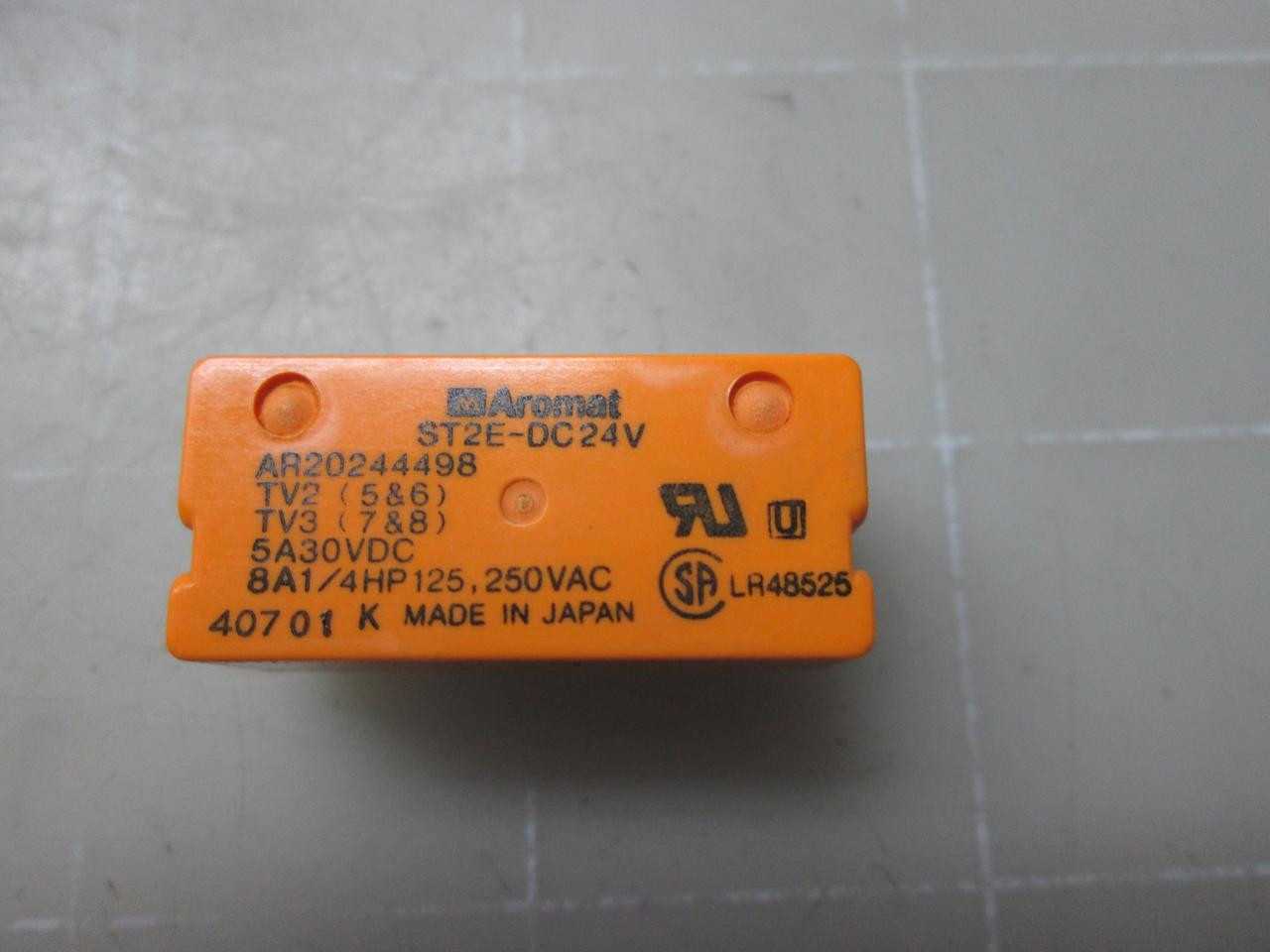 LOT OF 36 AROMAT ST2E-DC24V AR20244498 RELAY T52510 - ELECTRICAL RELAYS