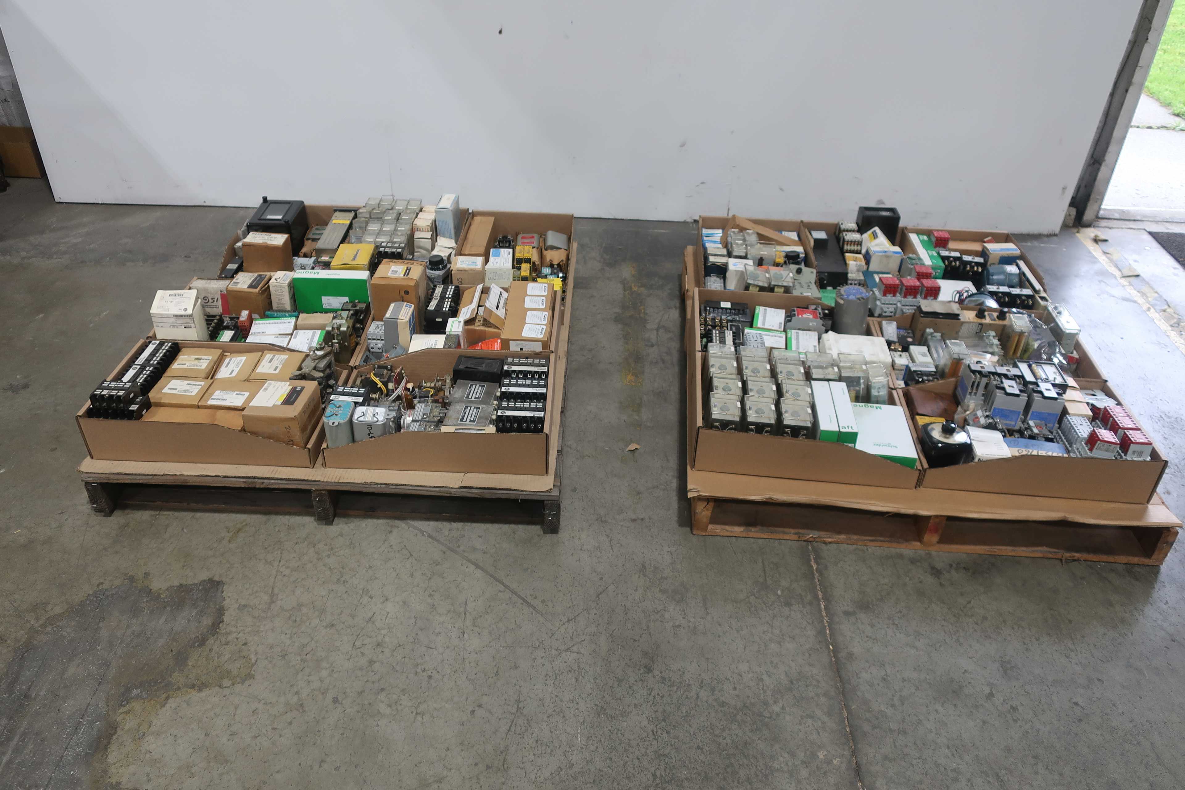 SKU 1763535 - 2 PALLETS OF ASSORTED RELAYS, COUNTERS, AND TIMERS - ELECTRICAL COMPONENTS