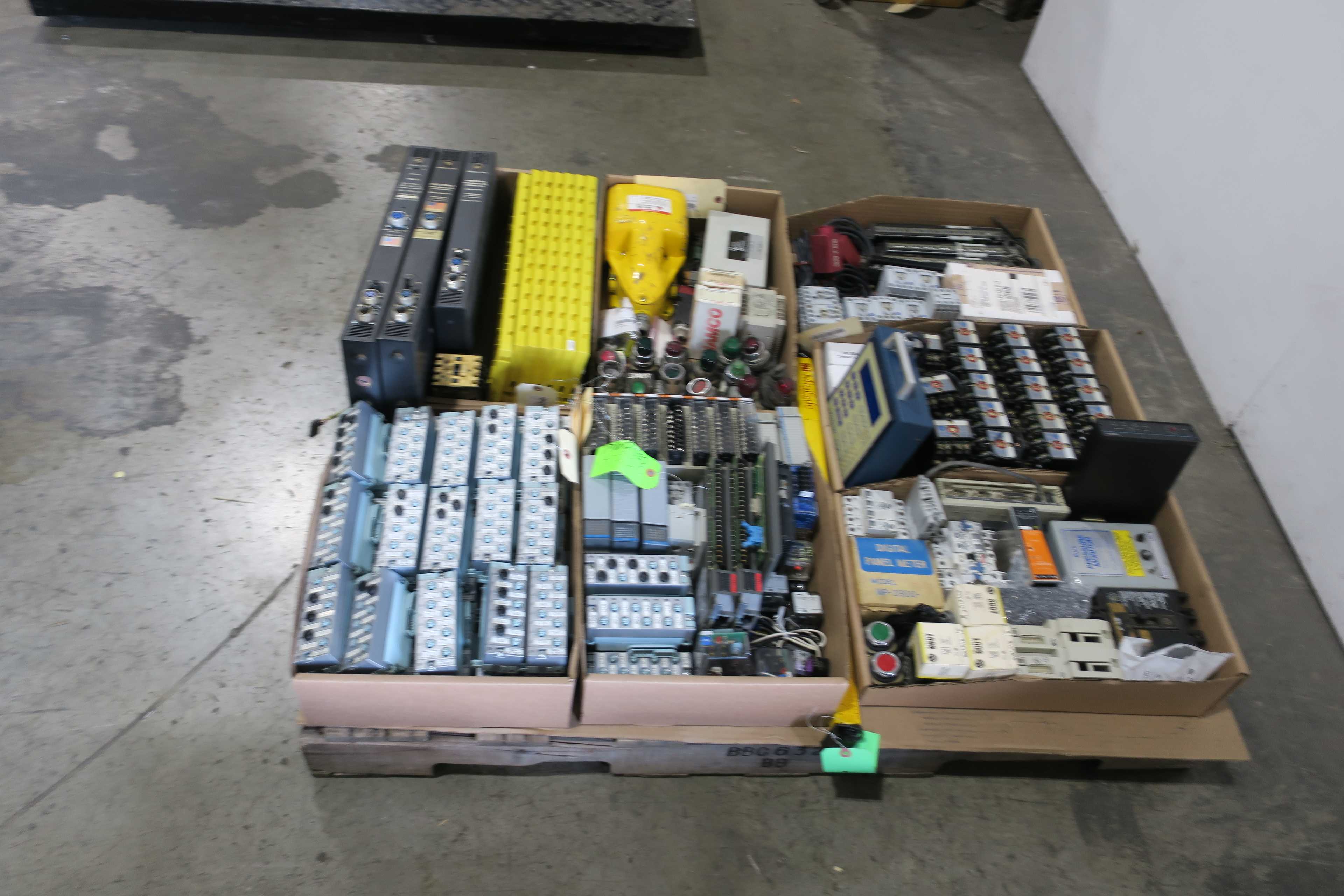 SKU 1785014 - 2 PALLETS OF ASSORTED AUTOMATION AND CONTROLS - AUTOMATION & CONTROLS