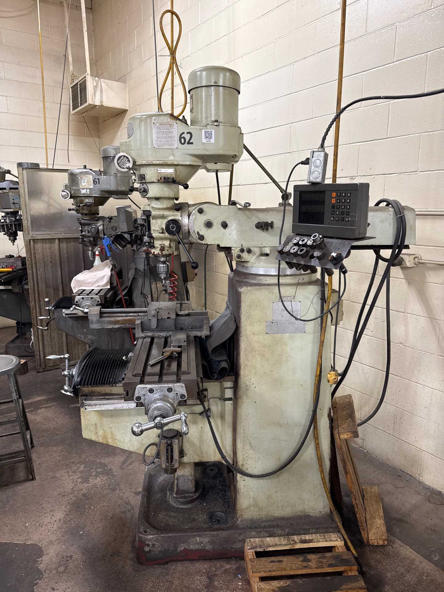 1995 First LC-185VS Vertical Milling Machine, 48X10 Table, 4500 RPM, 3 HP - VERTICAL MILLING MACHINES