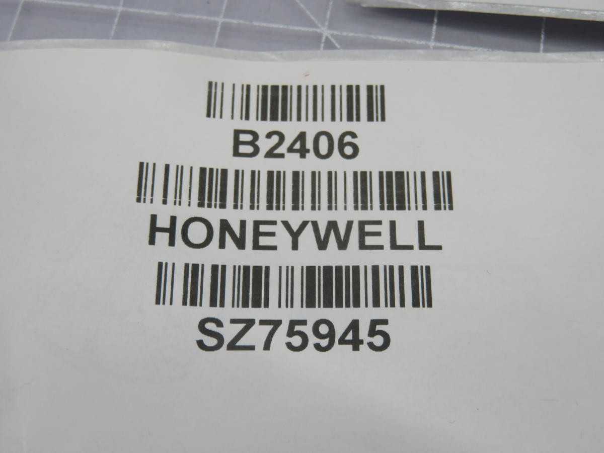 LOT OF 2 HONEYWELL SZ75945 PRESSURE-JZ STAINLESS T224328 - SENSORS