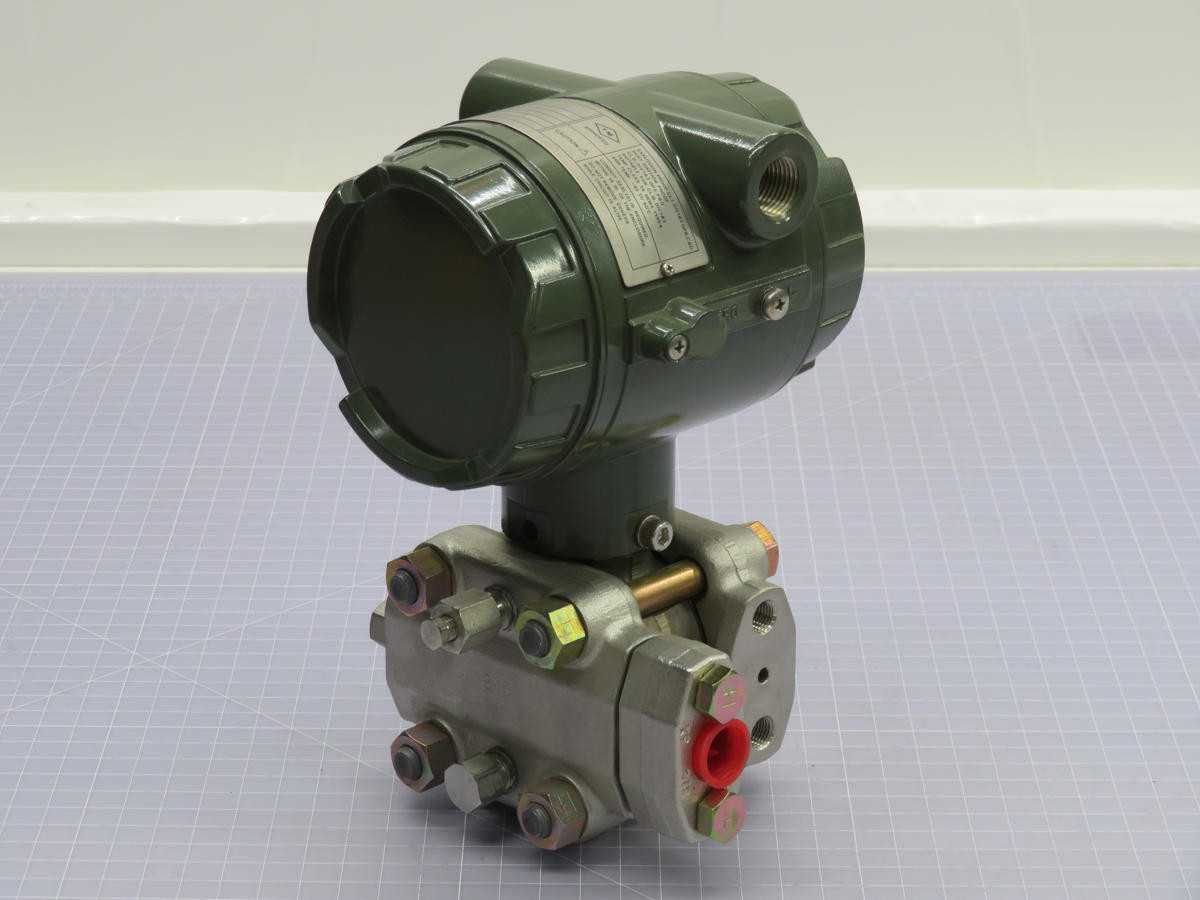 Yokogawa 43F-SAS4 UNI 150PSI 24V-DC Differential Pressure Transmitter T213840 - FLOW TRANSMITTER