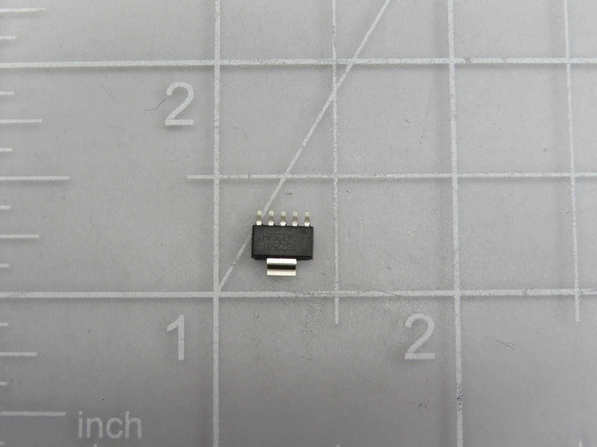 LOT OF 300 TEXAS INSTRUMENTS TPS72501DCQR IC REG LINEAR POS ADJ 1A SOT223
 T193485 - INDUSTRIAL PARTS