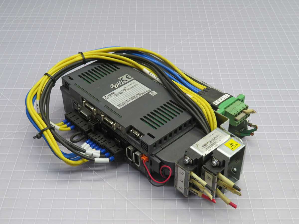 MITSUBISHI MR-J4-20B-RJ020 AC SERVO DRIVE T256641 - SERVO
