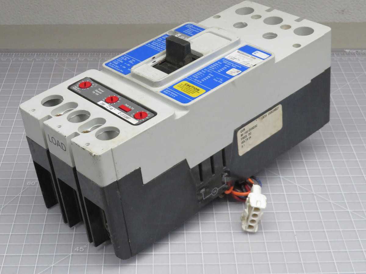 CUTLER HAMMER JD3250F SER C CIRCUIT BREAKER FRAME 250 AMP 600 VAC 250 VDC T195370 - CIRCUIT BREAKERS