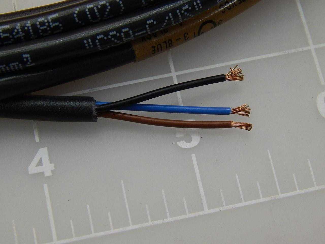 LOT OF 56 IFM BRAD HARRISON E18223 1200860318 PATCH CORD CABLE T87387 - ELECTRICAL COMPONENTS
