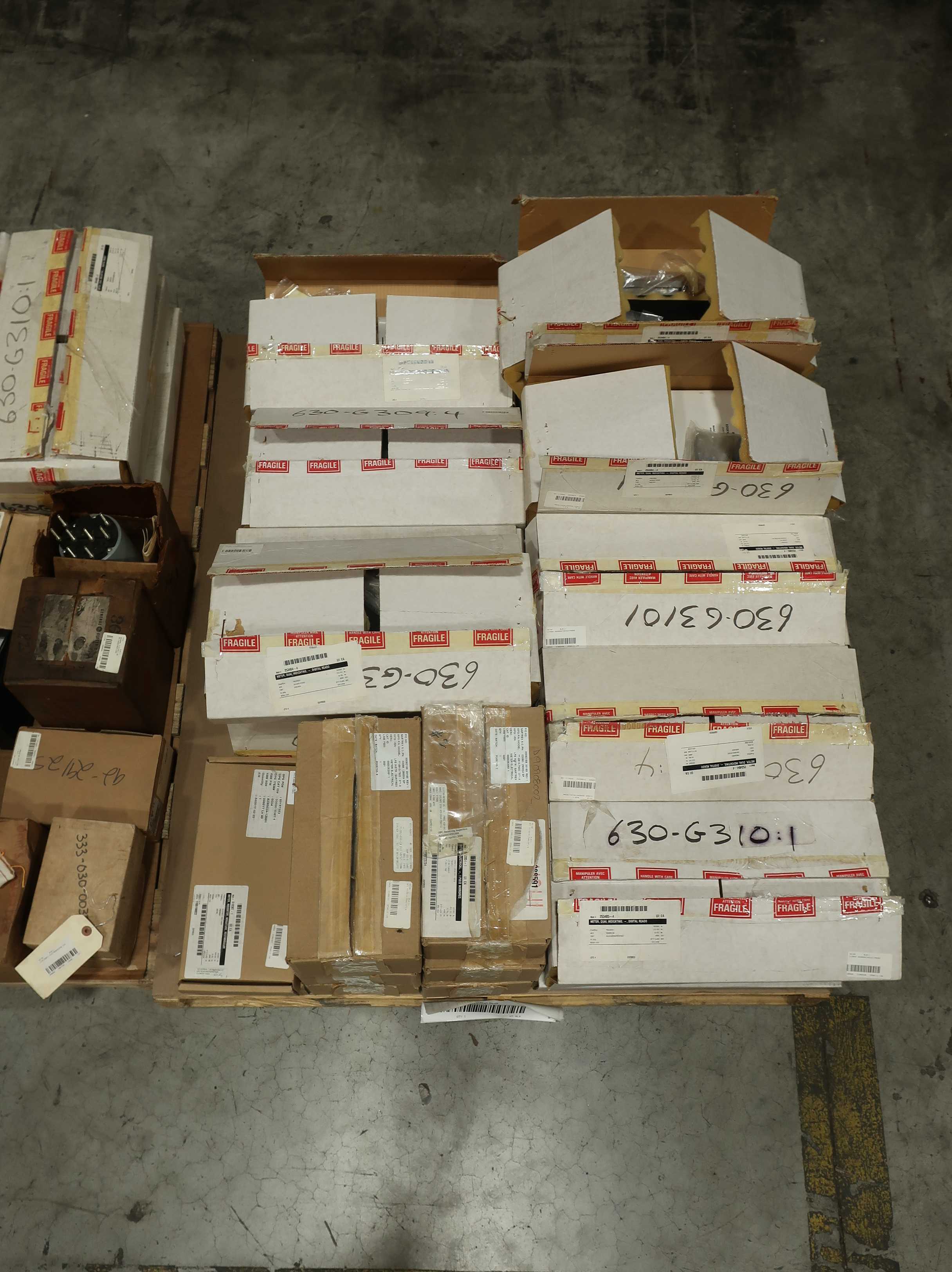 SKU 1775659 - 2 PALLETS OF ASSORTED PANEL METERS - PANEL METERS