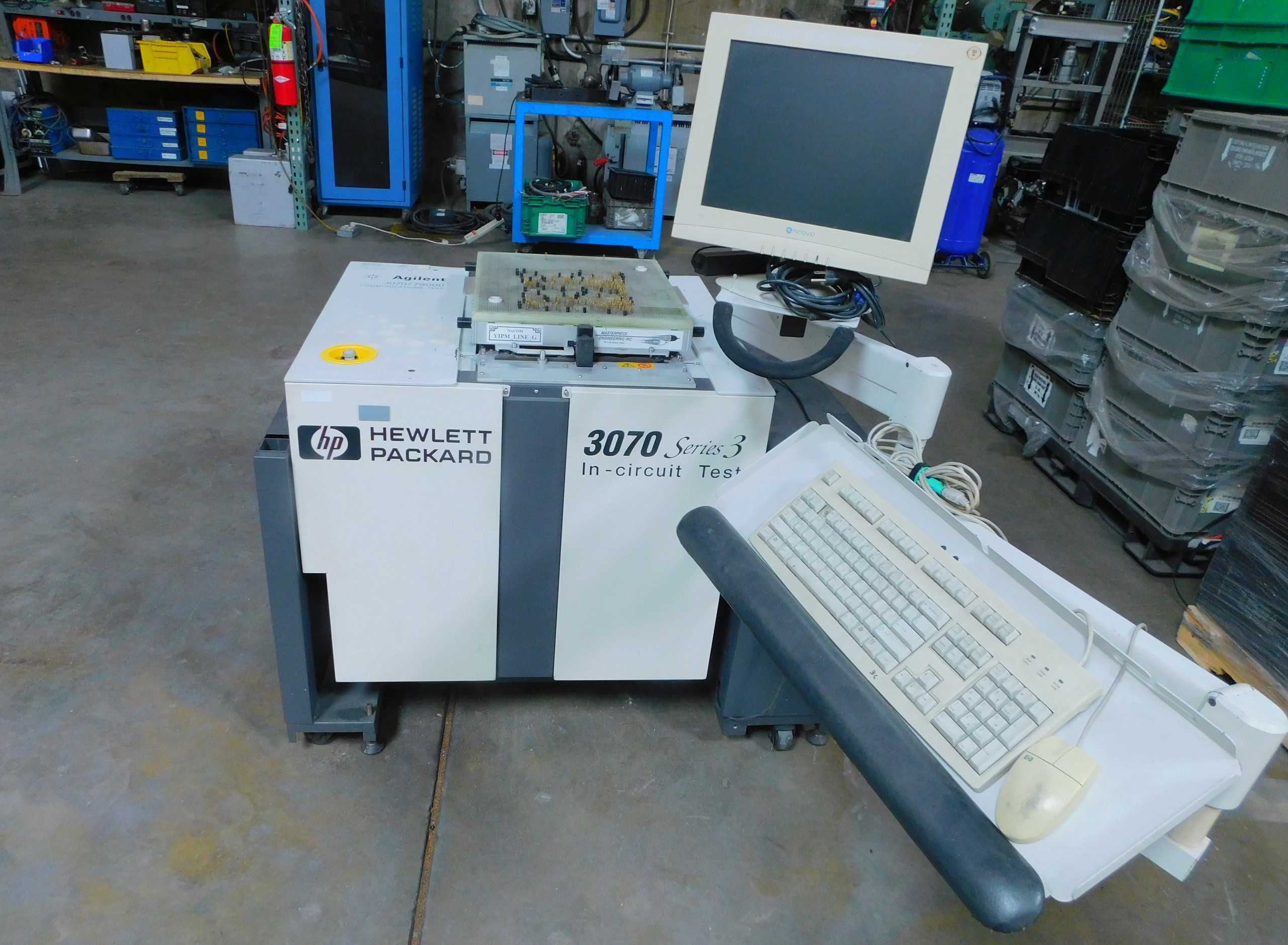 HP 3070/79000 SERIES 3 IN-CIRCUIT TEST SYSTEM - POWERS ON - ANALYZER