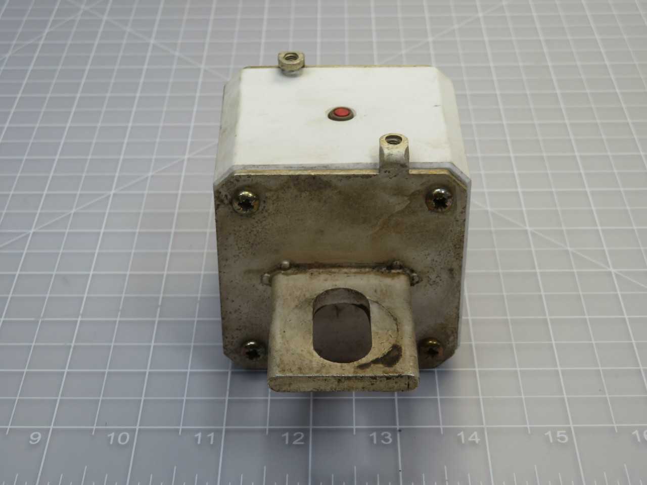 Ferraz Shawmut H300686 Protistor Blade Fuse 630 A 1300 VAC T187349 - FUSES