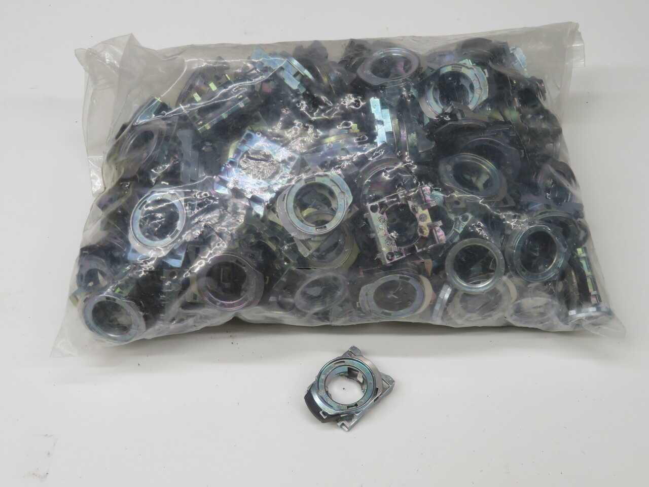 Lot Of 130 Allen Bradley Latches T271143 For Industrial Applications - INDUSTRIAL PARTS