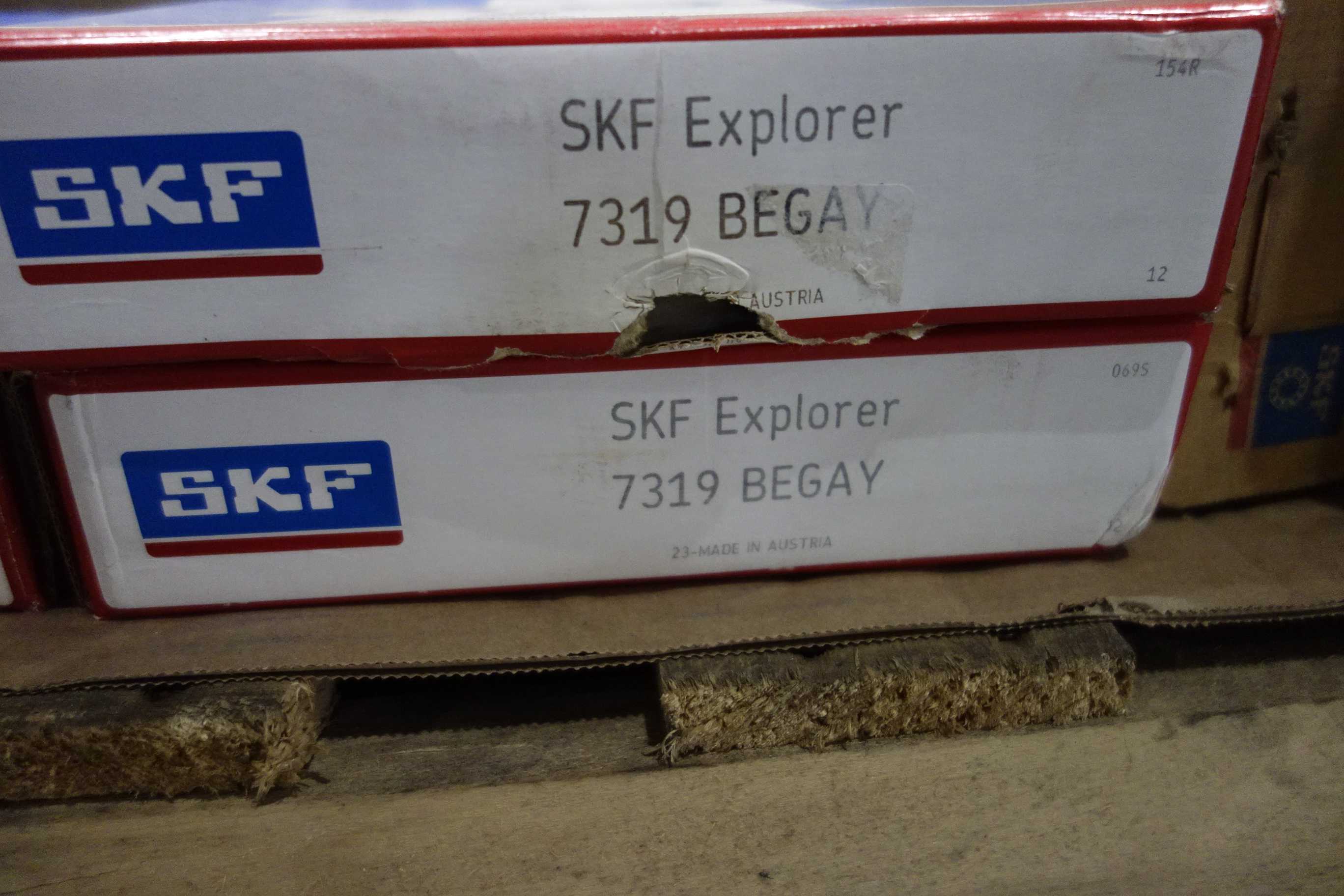 SKU 1773453 - PALLET OF ASSORTED SKF BEARINGS AND ACCESSORIES - BEARINGS