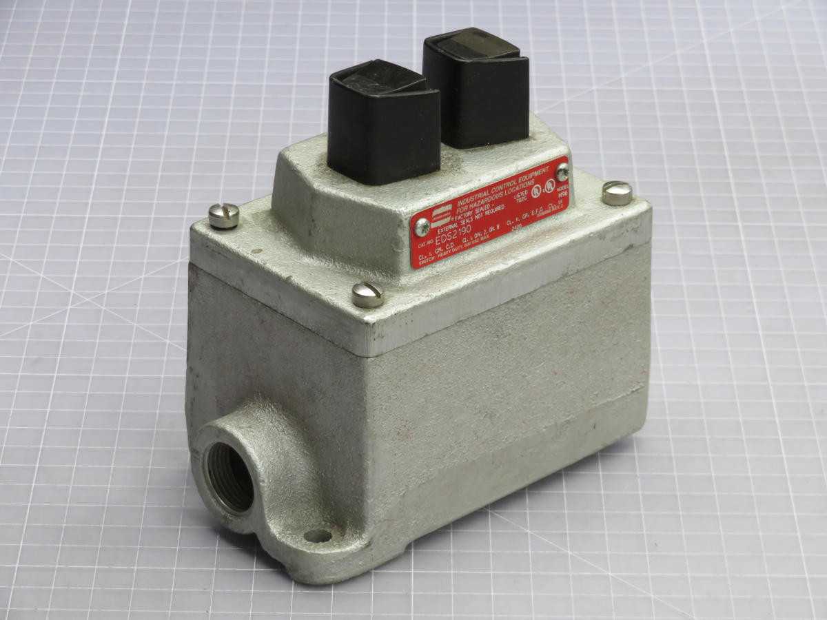 CROUSE HINDS EDS2190 INDUSTRIAL CONTROL EQUIPMENT T234151 - AUTOMATION & CONTROLS