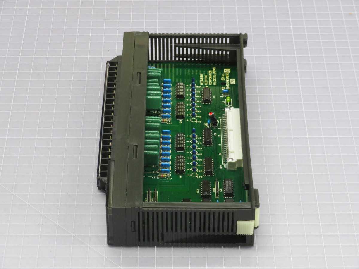 MITSUBISHI AX20 INPUT MODULE T229328 - PLC MODULES