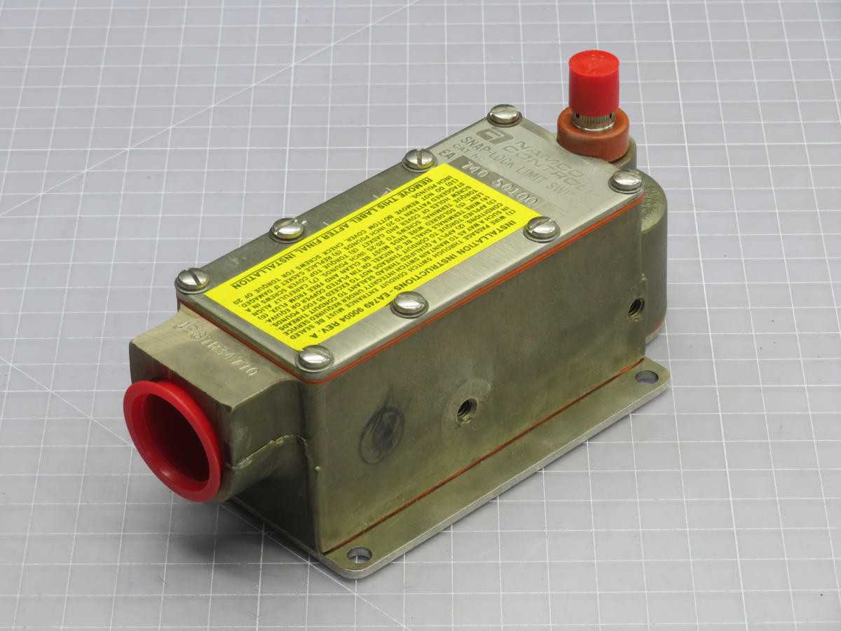 NAMCO EA740 50100 LIMIT SWITCH T233416 - SWITCHES