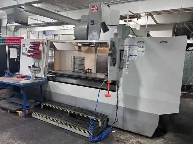 2007 Haas VF-7 CNC Vertical Machining Center With 84x28 Table Size - VERTICAL MACHINING CENTERS