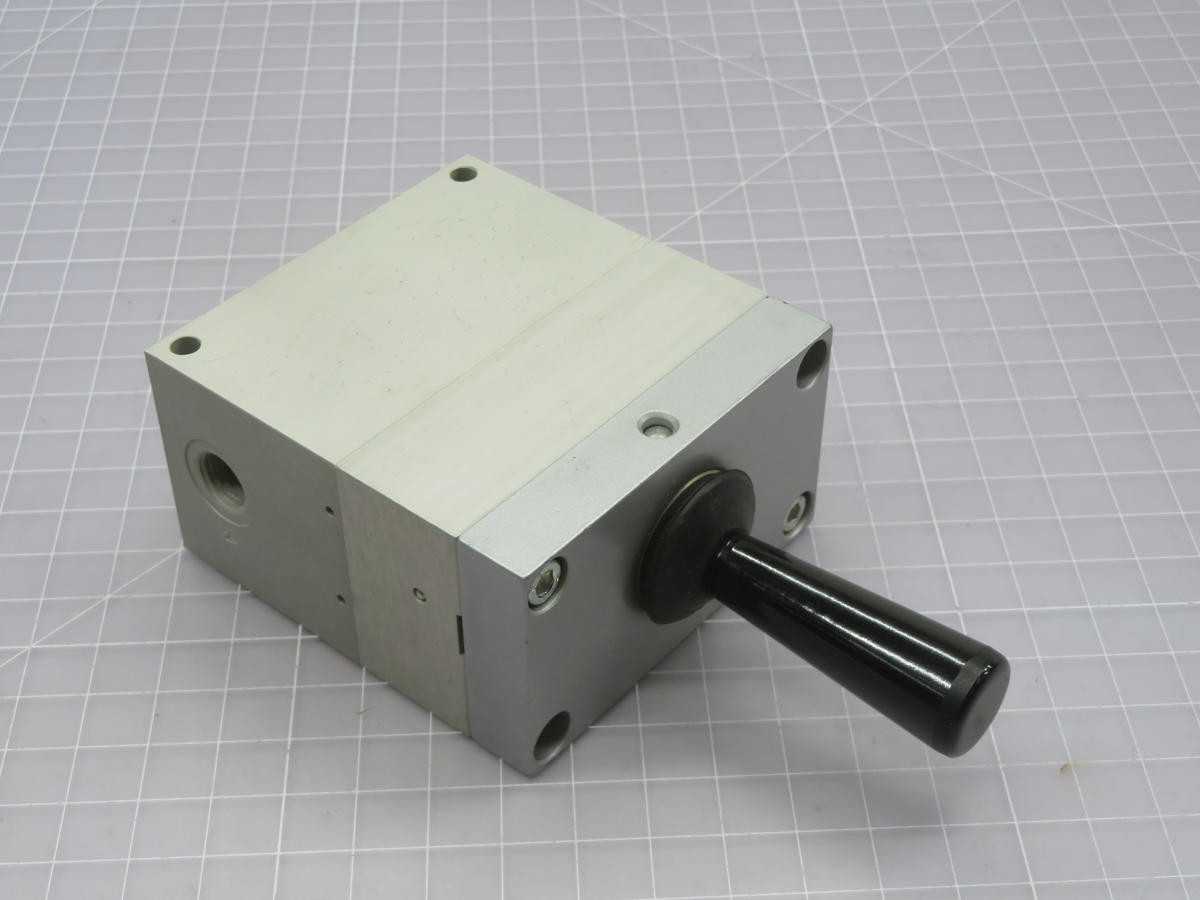 FESTO H-5/3-1/4 TOGGLE LEVER VALVE T221590 - PNEUMATIC VALVE