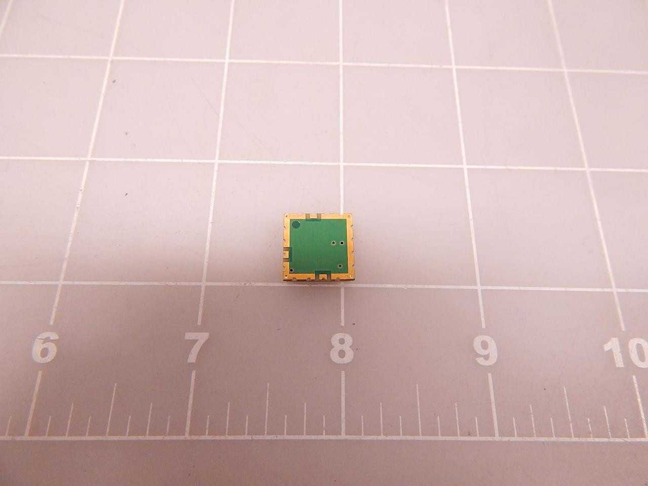 LOT OF 25 CRYSTEK CRYSTALS CVC055CL-0535-0560 OSCILLATOR VCO; TYPE NARROW BAND; 535-560 MHZ; 12.7X12 - ELECTRONIC COMPONENTS