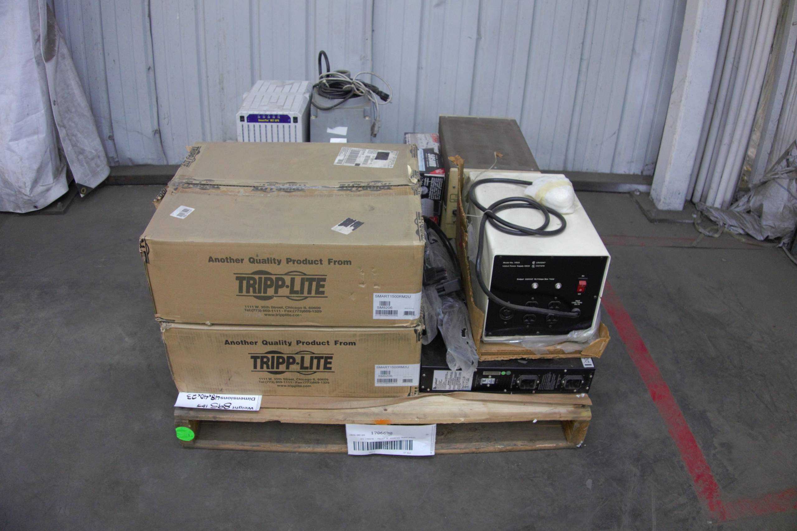 SKU 1786690 - PALLET OF ASSORTED BATTERY BACKUP COMPUTER AND PERIPHERAL UPSS SYSTEMS - UPS BATTERY