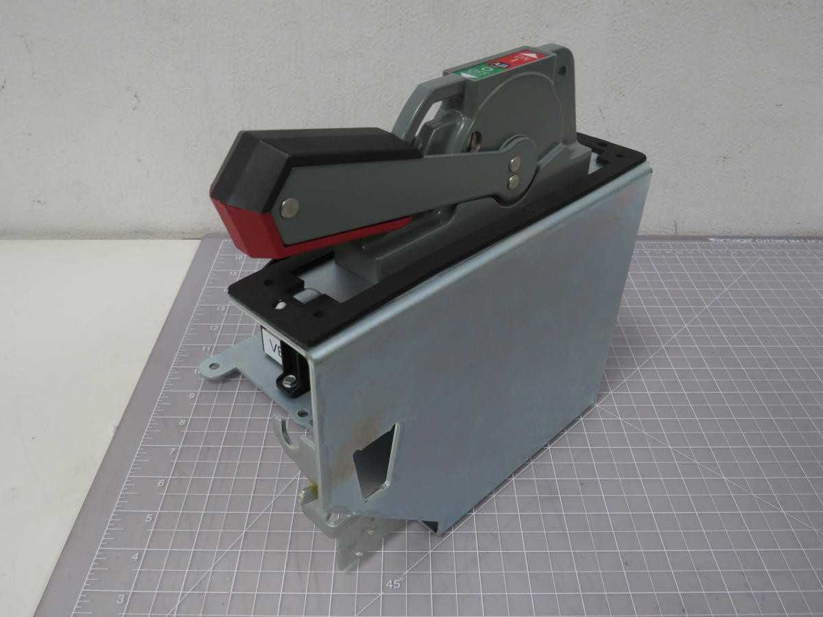 Allen Bradley 1494U-D60 Disconnect Switch 60 Amp With Handle T195862 - DISCONNECT SWITCHES