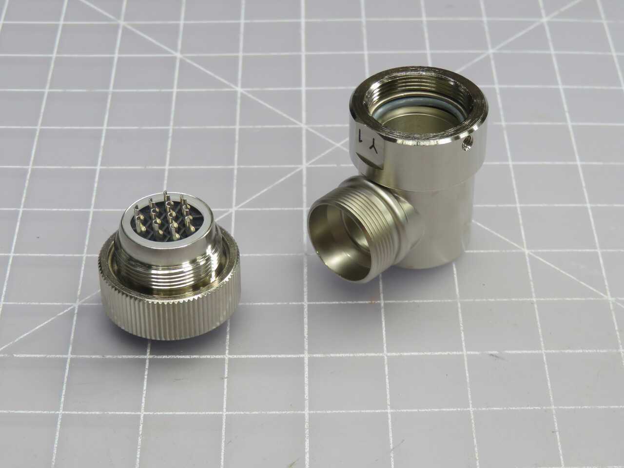FANUC A05B-1137-J058-L Robot Connectors T269706 for Efficient Automation - PLUGS & RECEPTACLES