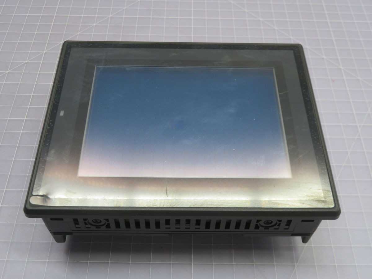 KEYENCE VT3-Q5M Operator Interface T249907 - High-Performance Control Solution - OPERATOR INTERFACE PANELS