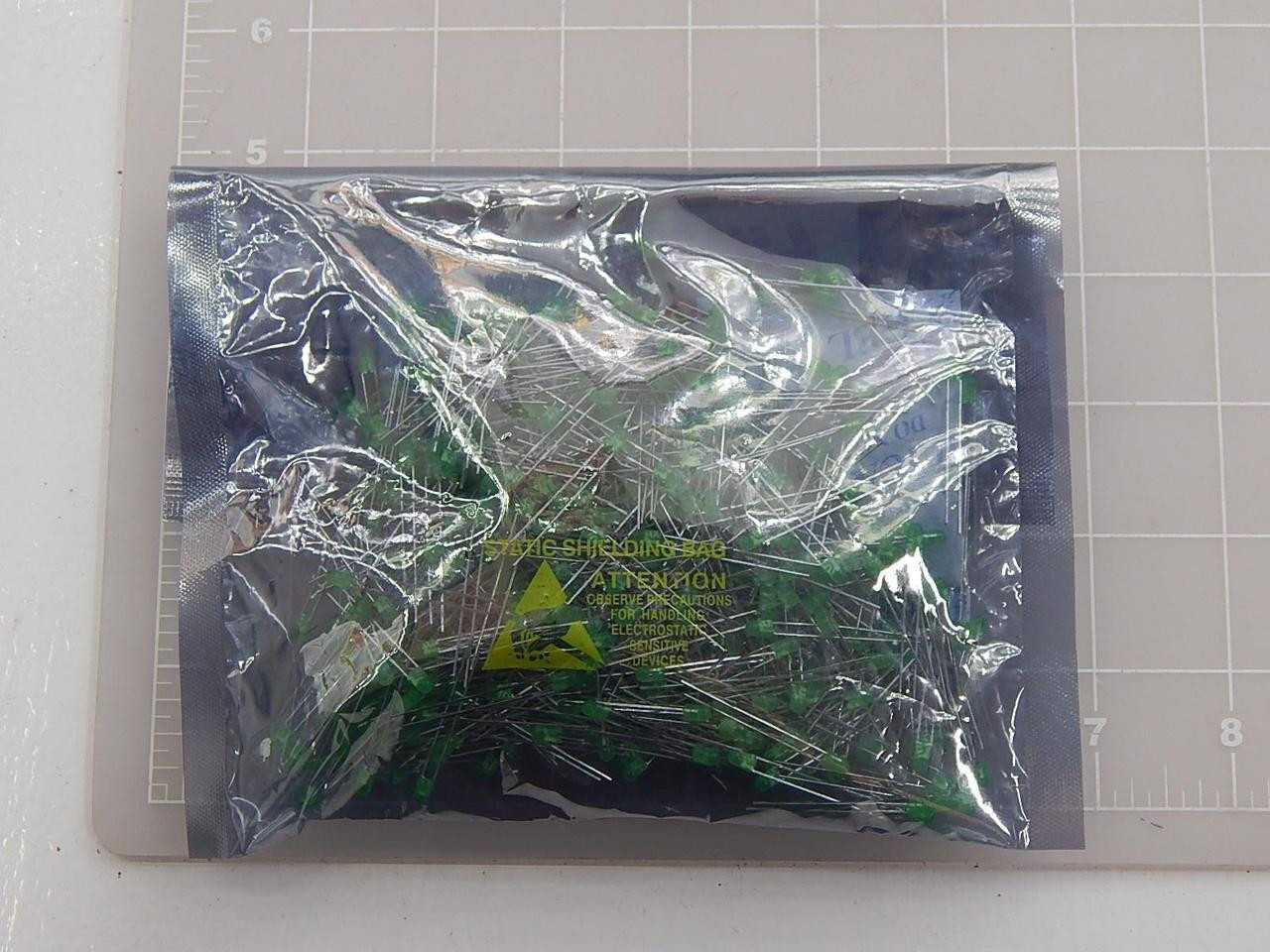 LOT OF 1000 LUMEX SSL-LX3044SUGD STANDARD LEDS - THROUGH HOLE GREEN 574 NM 60 MCD T-3 MM DIFFUSED LE - LIGHTING