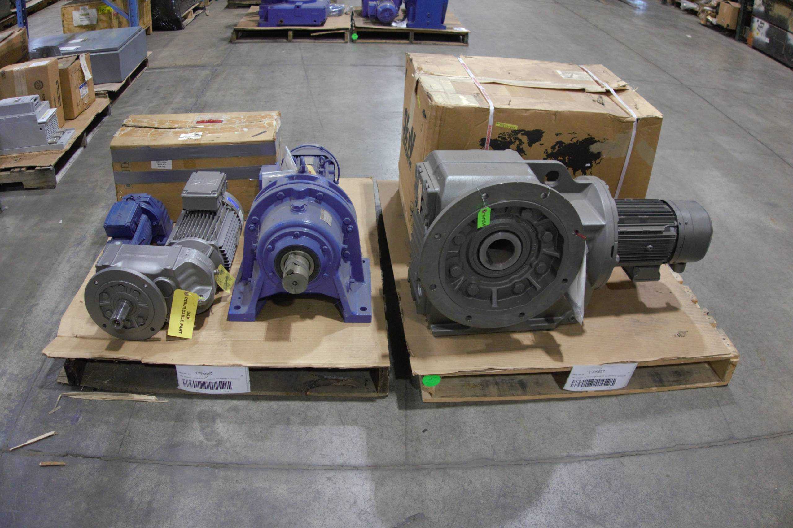 SKU 1786857 - 2 PALLETS OF ASSORTED SEW-EURODRIVE GEARMOTORS - GEARMOTOR