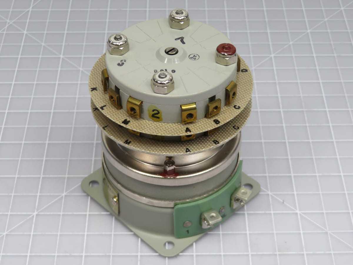 POTTER & BRUMFIELD 136-1 RELAY ROTARY 28 VDC T197380 - ELECTRICAL RELAYS