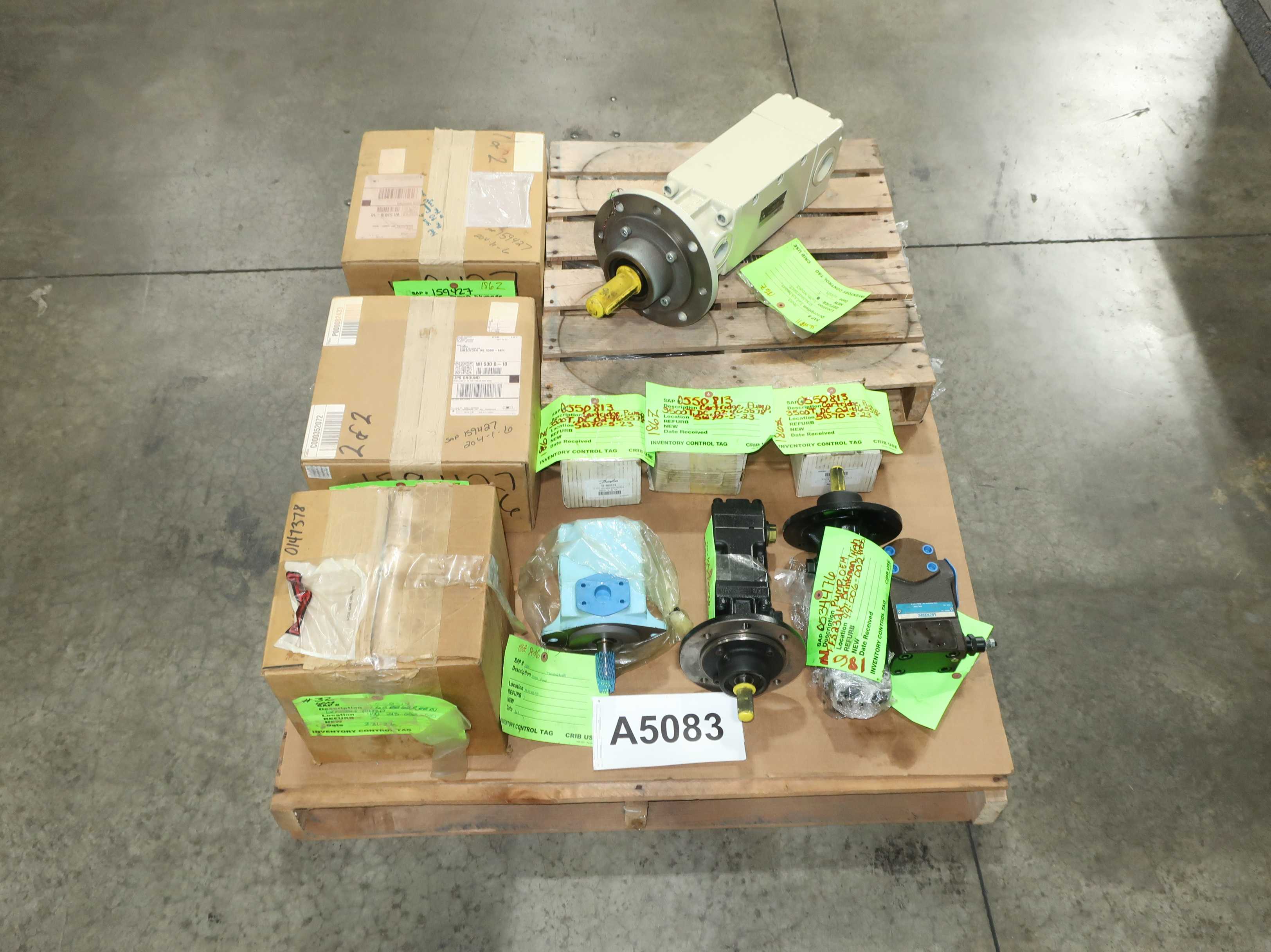PALLET OF ASSORTED PUMPS AND PUMP REPLACEMENT PARTS - PUMPS