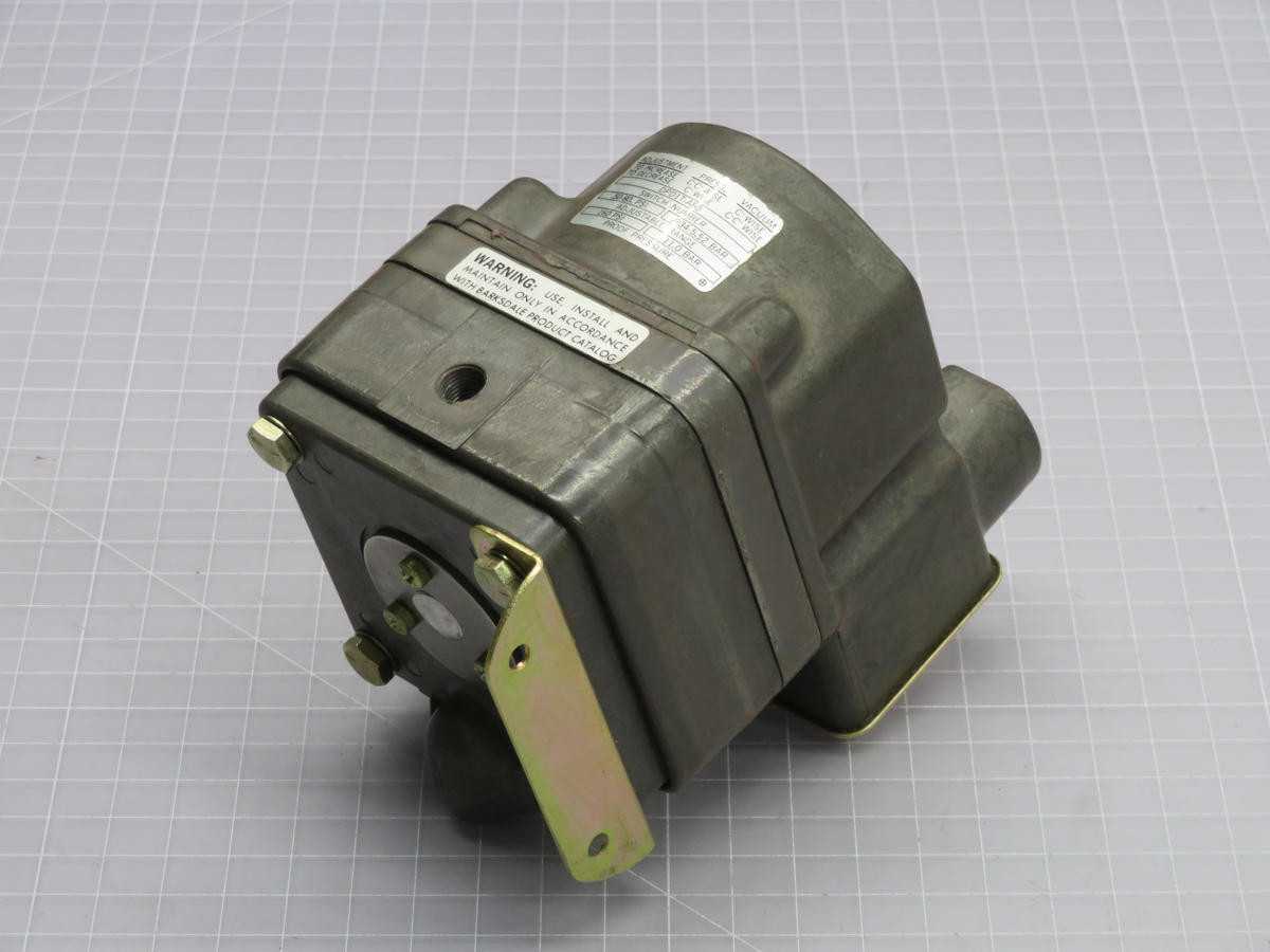 BARKSDALE DPD1T-A80 PRESSURE SWITCH T230035 - SWITCHES
