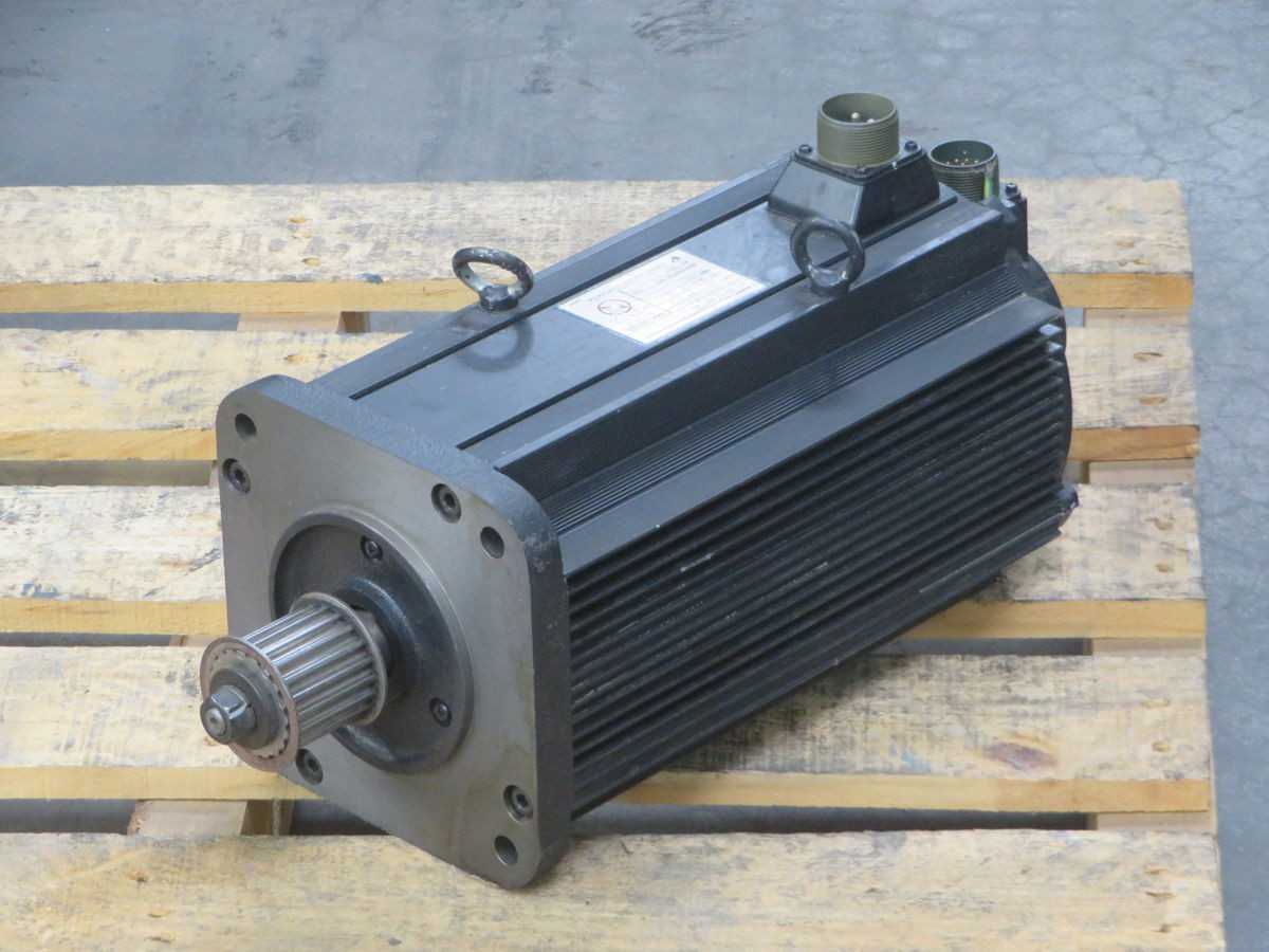 YASKAWA USASEM-50F J12 AC SERVO MOTOR T246481 - SERVO