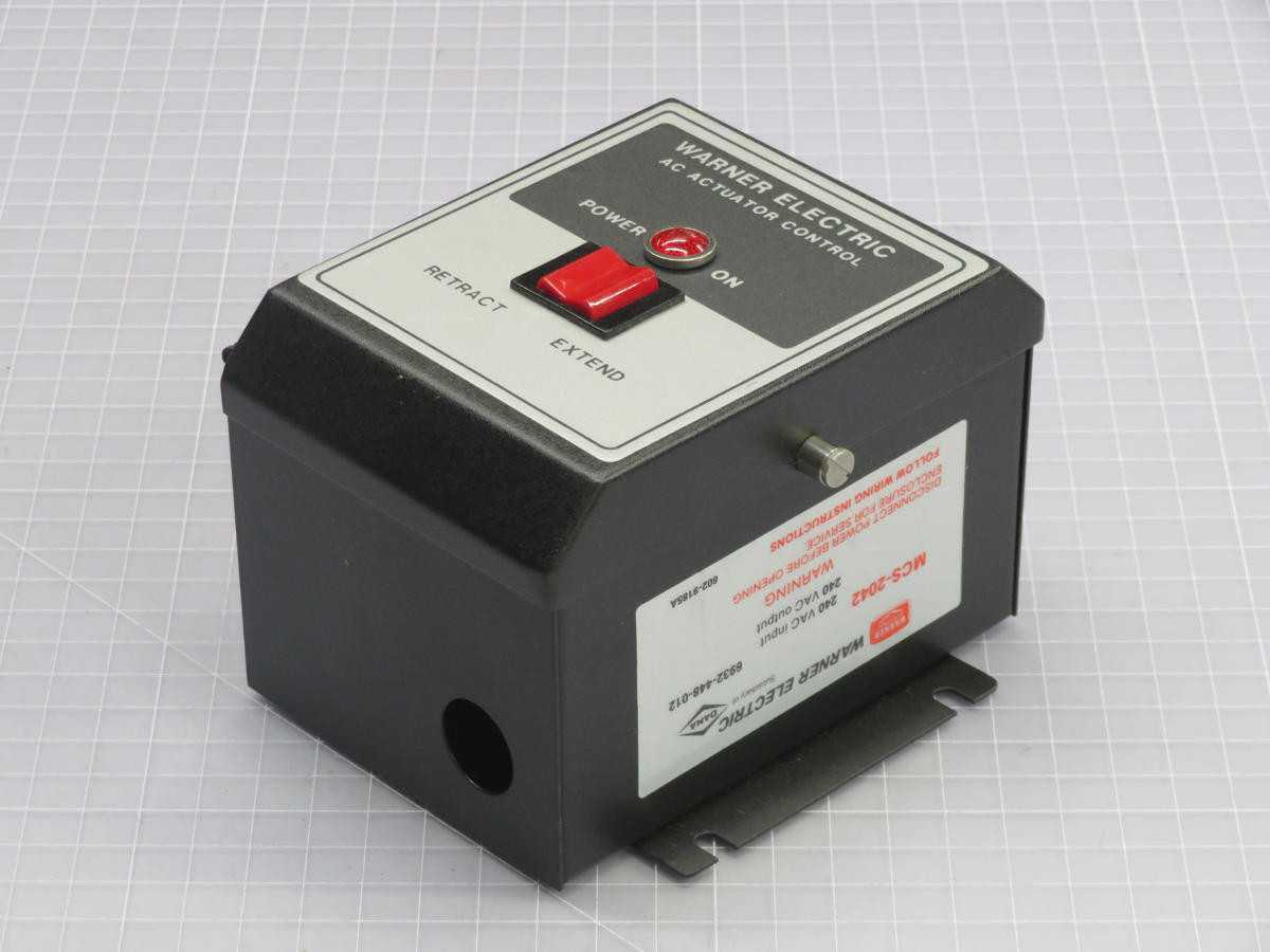 WARNER ELECTRIC MCS-2042 TEMPERATURE/PROCESS CONTROL T229201 - TEMPERATURE CONTROLLERS