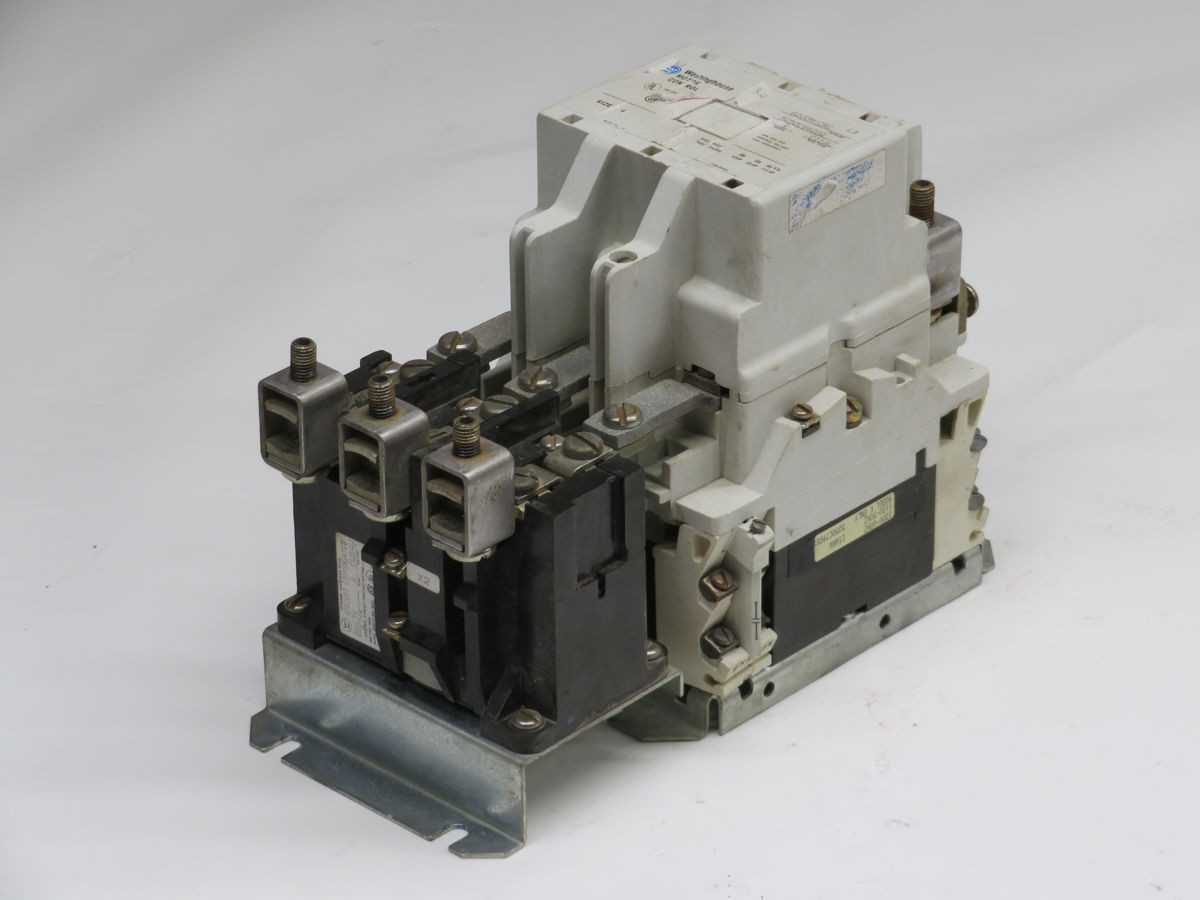 WESTINGHOUSE A200M4CAC STARTER T249865 - CONTACTORS