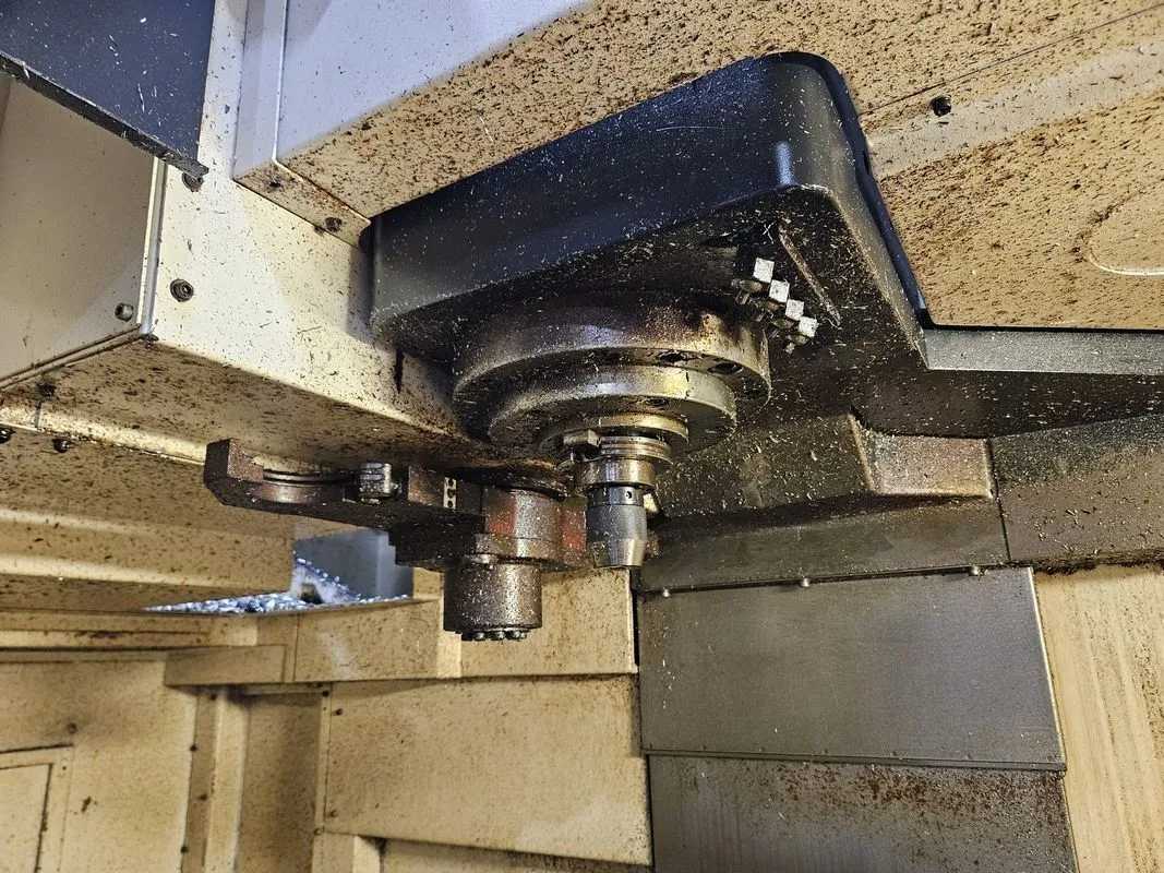Mazak Nexus 510C/50-II 3-Axis CNC Vertical Machining Center With Chip Conveyor - VERTICAL MACHINING CENTERS