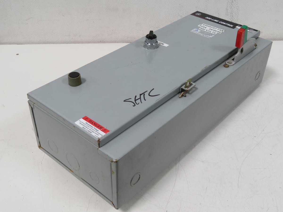 GE CR308CT**RA1DALTA# SELA36AI0030 300 LINE CONTROL COMBO MOTOR STARTER T201524 - DC MOTOR