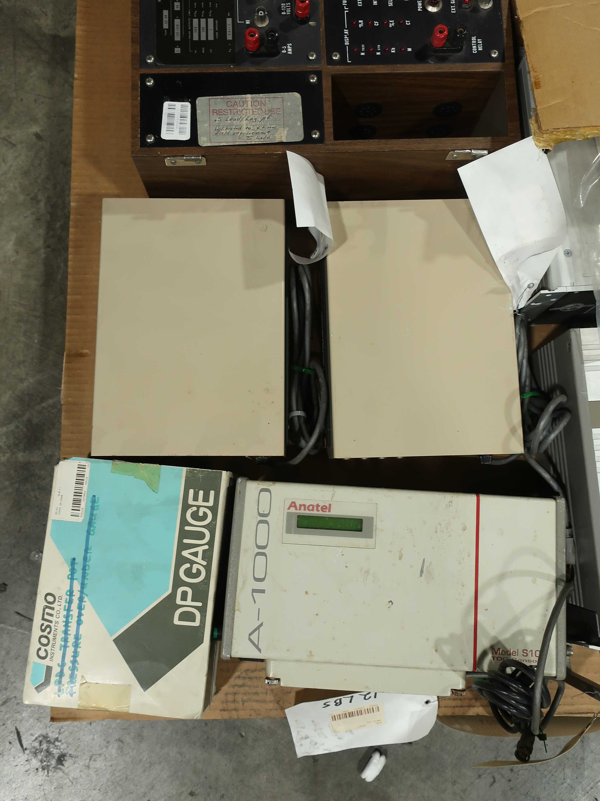 SKU 1787819 - PALLET OF ASSORTED ELECTRIC TEST EQUIPMENT - ELECTRICAL TESTING EQUIPMENT