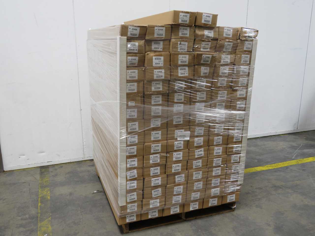 Lot Of 970 GE 62408 18W LED T8 48In Medium Bi-Pin 5000K Tubes - LIGHTING