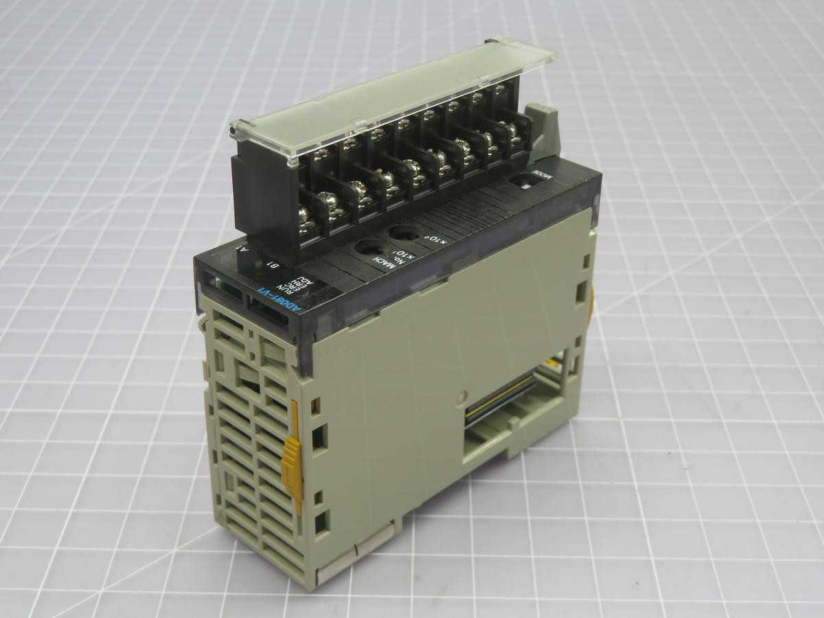 OMRON CJ1W-AD081-V1 ANALOG INPUT UNIT
 T225023 - PLC MODULES