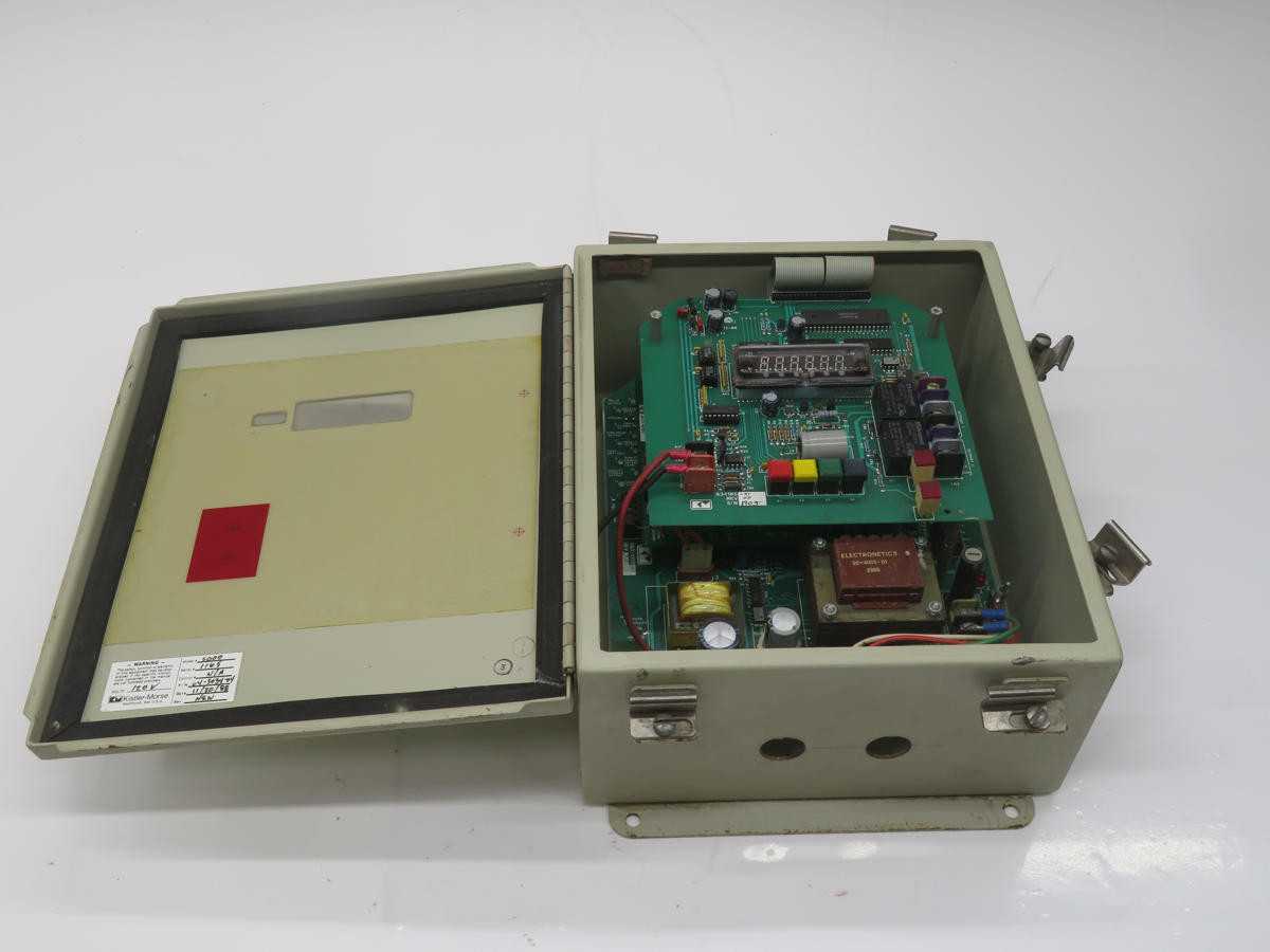 KISTLER-MORSE 5000 SONOLOGIC 5000 LEVEL INDICATOR T221941 - LEVEL MEASUREMENT