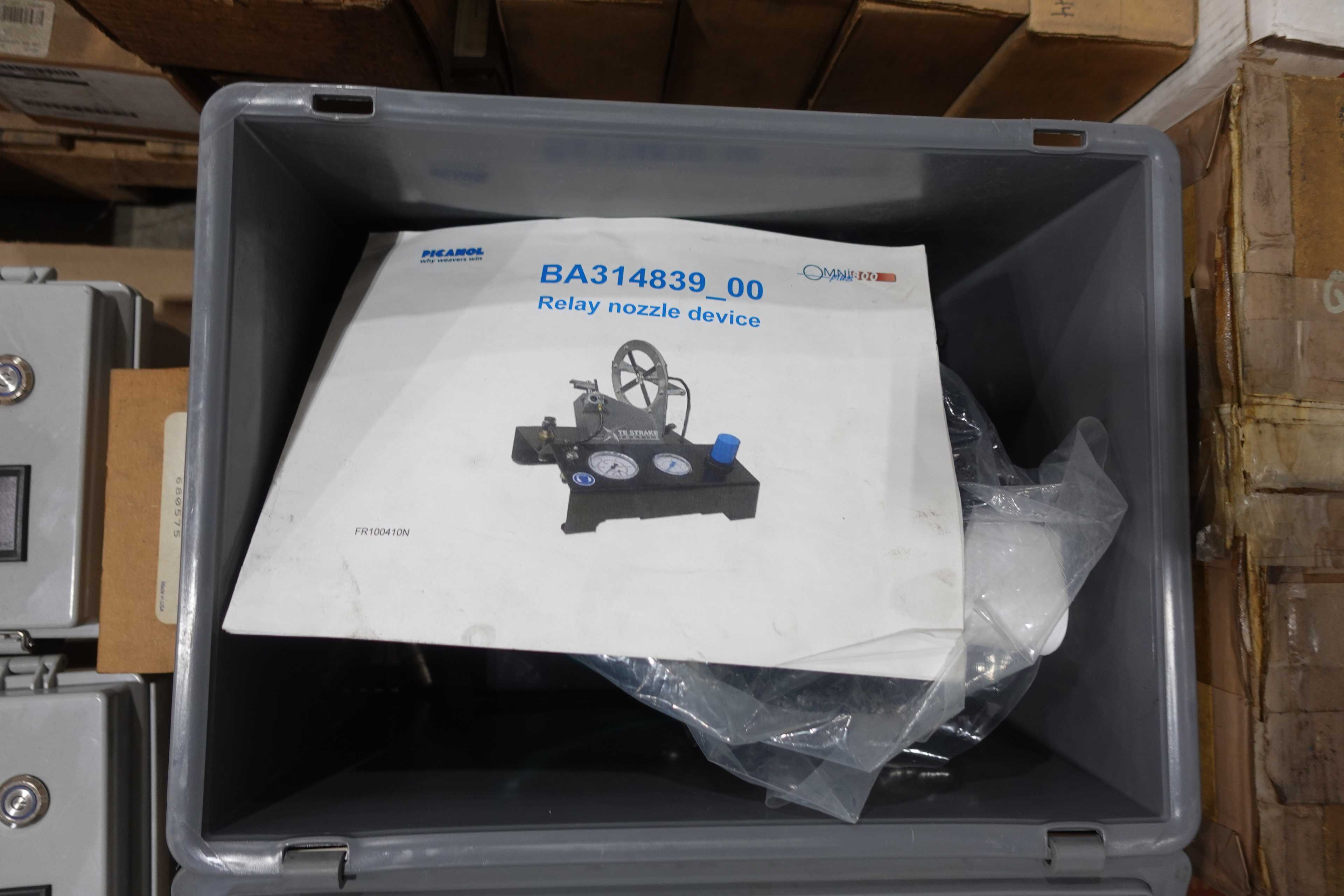 SKU 1727651 - 3 PALLETS OF ASSORTED INSTRUMENTATION - INSTRUMENTATION