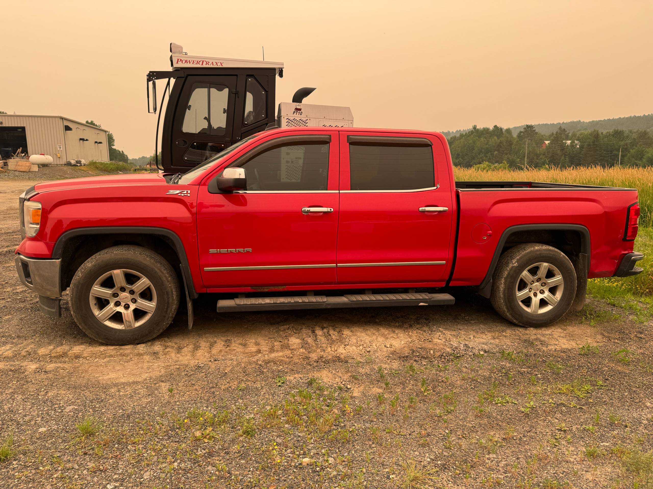 2014 GMC Sierra 1500 4x4 Pickup Truck, 5.3L EcoTec3 V8, 355 HP, Extended Cab - PICKUP TRUCKS