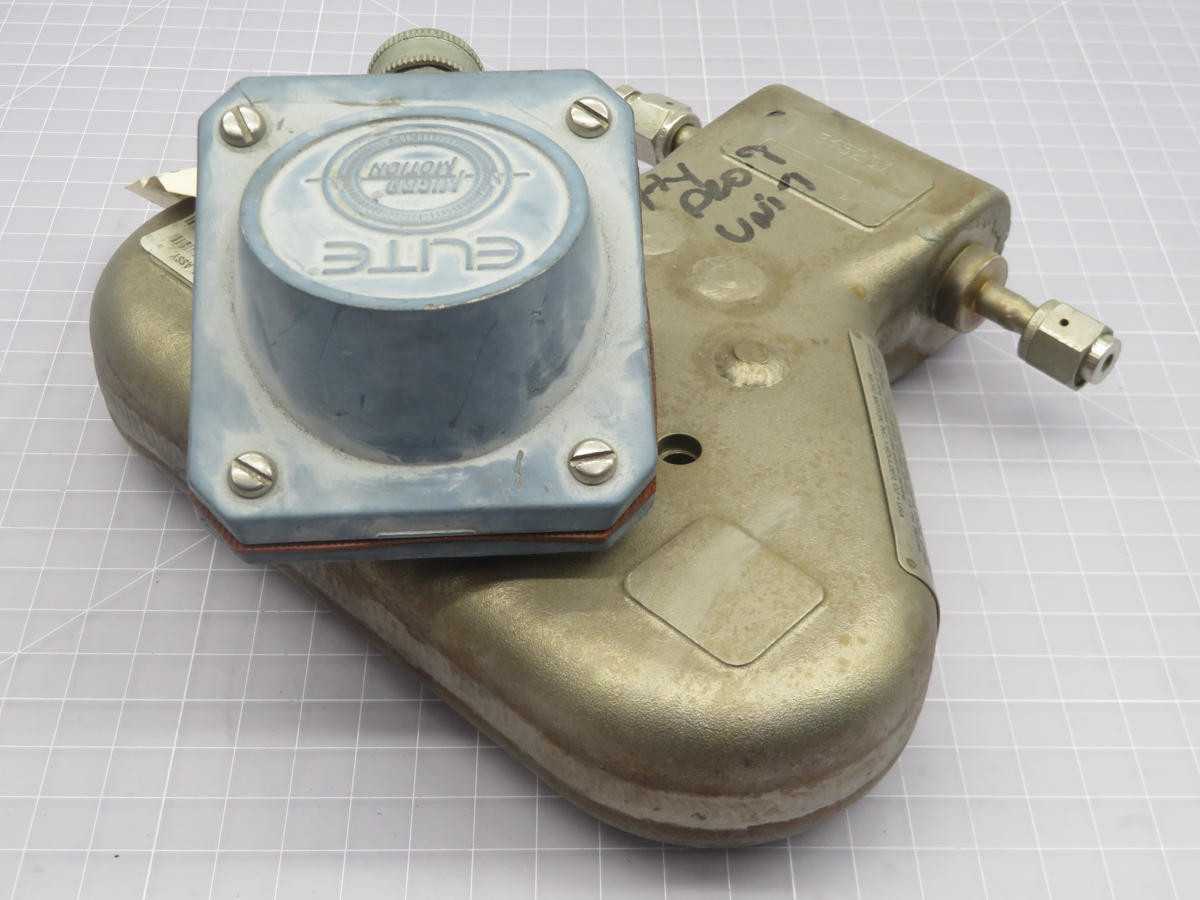 MICRO MOTION CMF010M323NU MASS FLOW SENSOR T216473 - FLOW METER