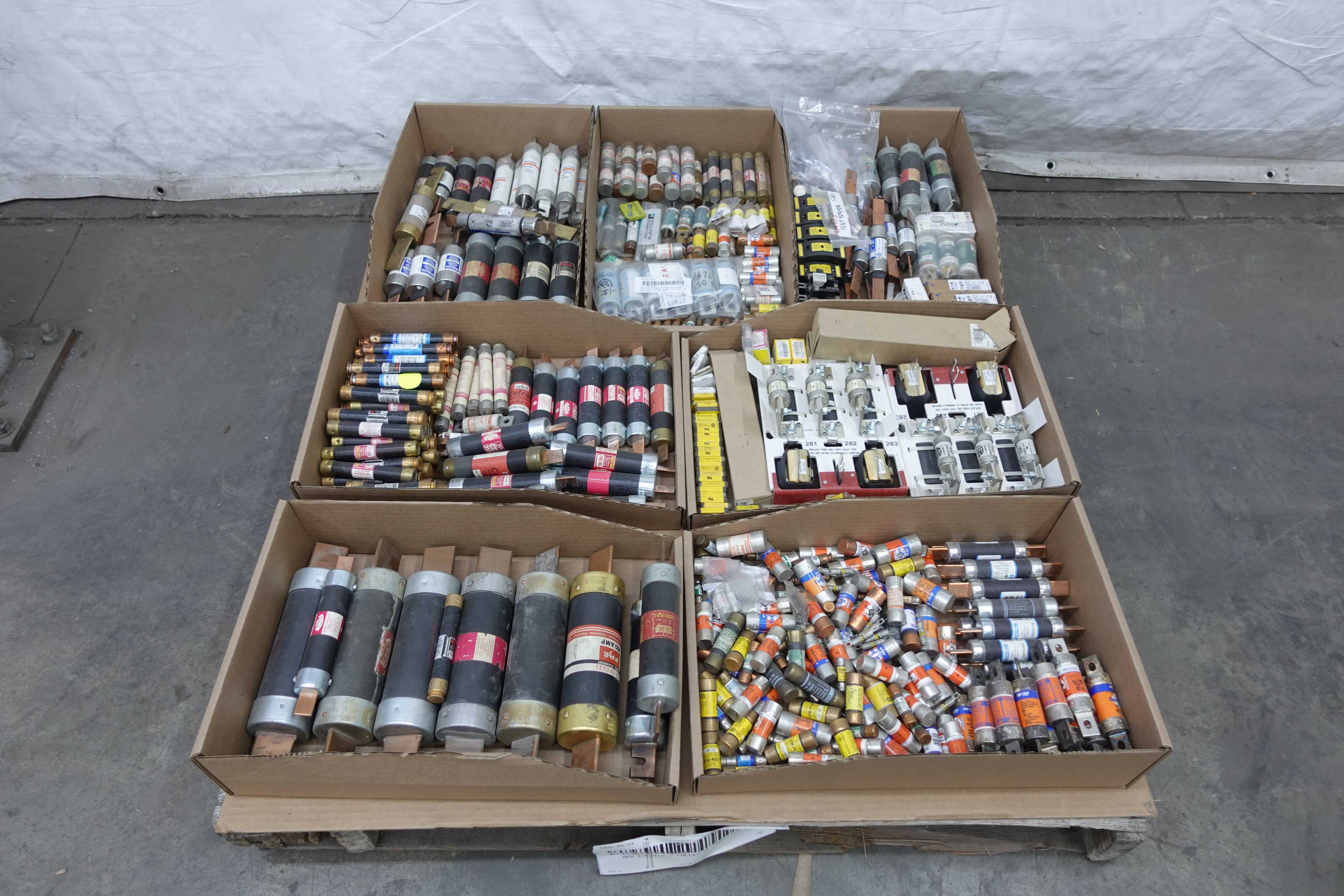 SKU 1763419 - PALLET OF ASSORTED FUSES - FUSES
