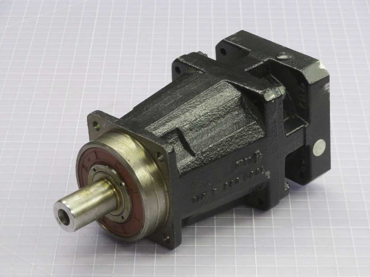 SEW EURODRIVE PSF321 EPH04/13/11 SERVO GEAR UNIT T259974 - GEAR REDUCERS