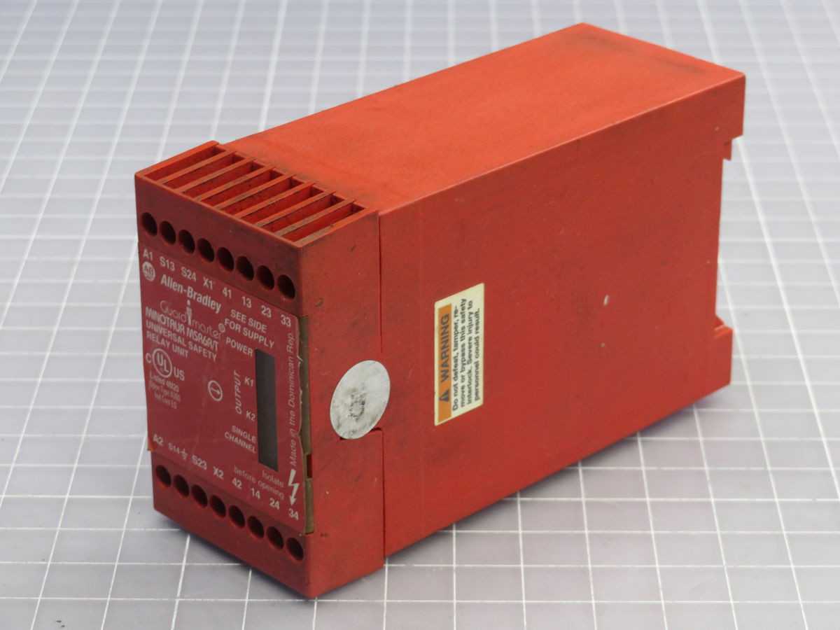 Allen Bradley A300 Universal Safety Relay T248054 - Reliable Safety Solution - SAFETY RELAY Allen Bradley A300 Universal Safety Relay T248054 - Reliable Safety Solution - SAFETY RELAY