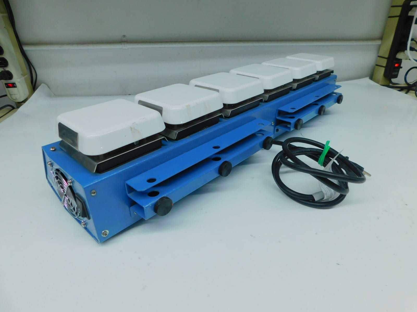 Thermo Scientific 526C Hotplate & Stirrer 6 Station - Reliable Laboratory Equipment - LAB & SCIENTIFIC