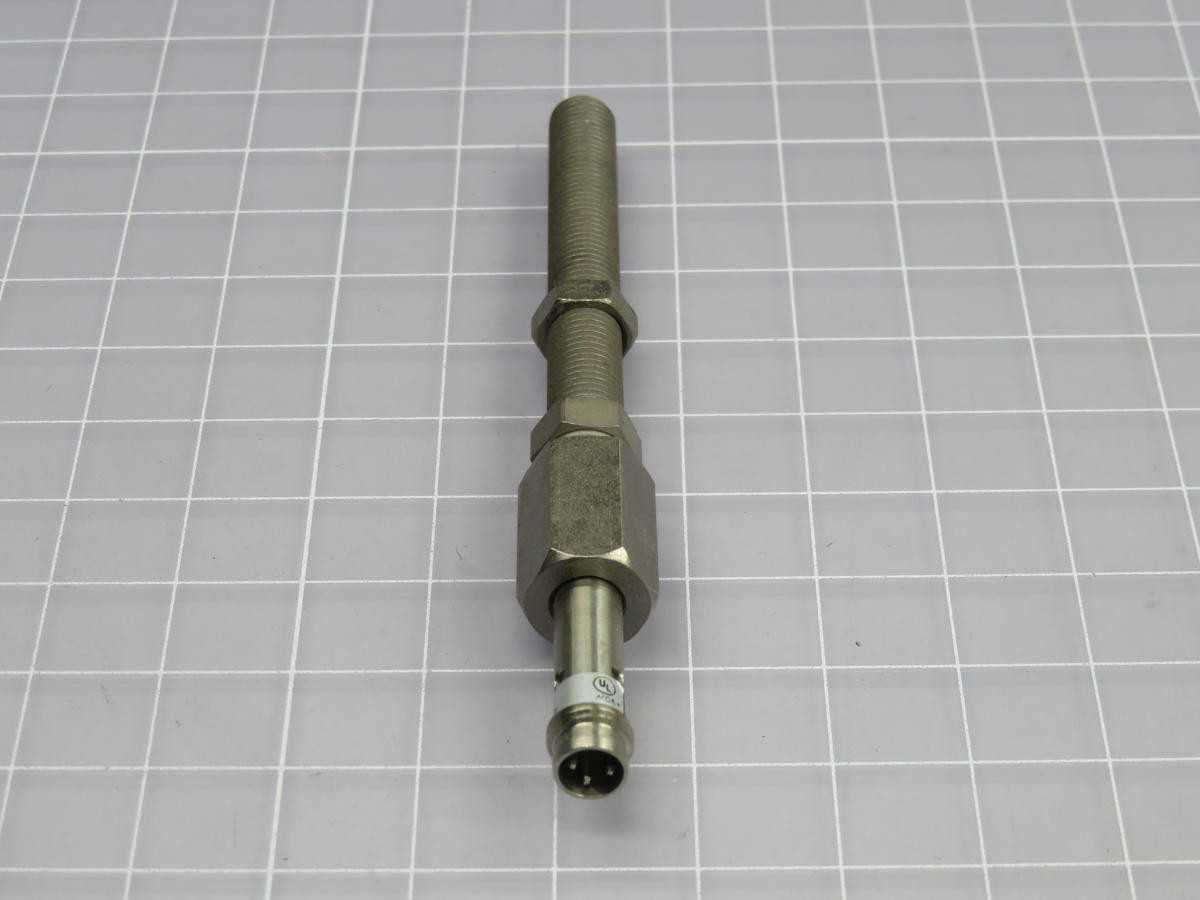 LOT OF 3 BAUMER FRM 06P17A3-S35 ELECTRIC INDUCTIVE PROXIMITY SWTICH T223636 - SENSORS