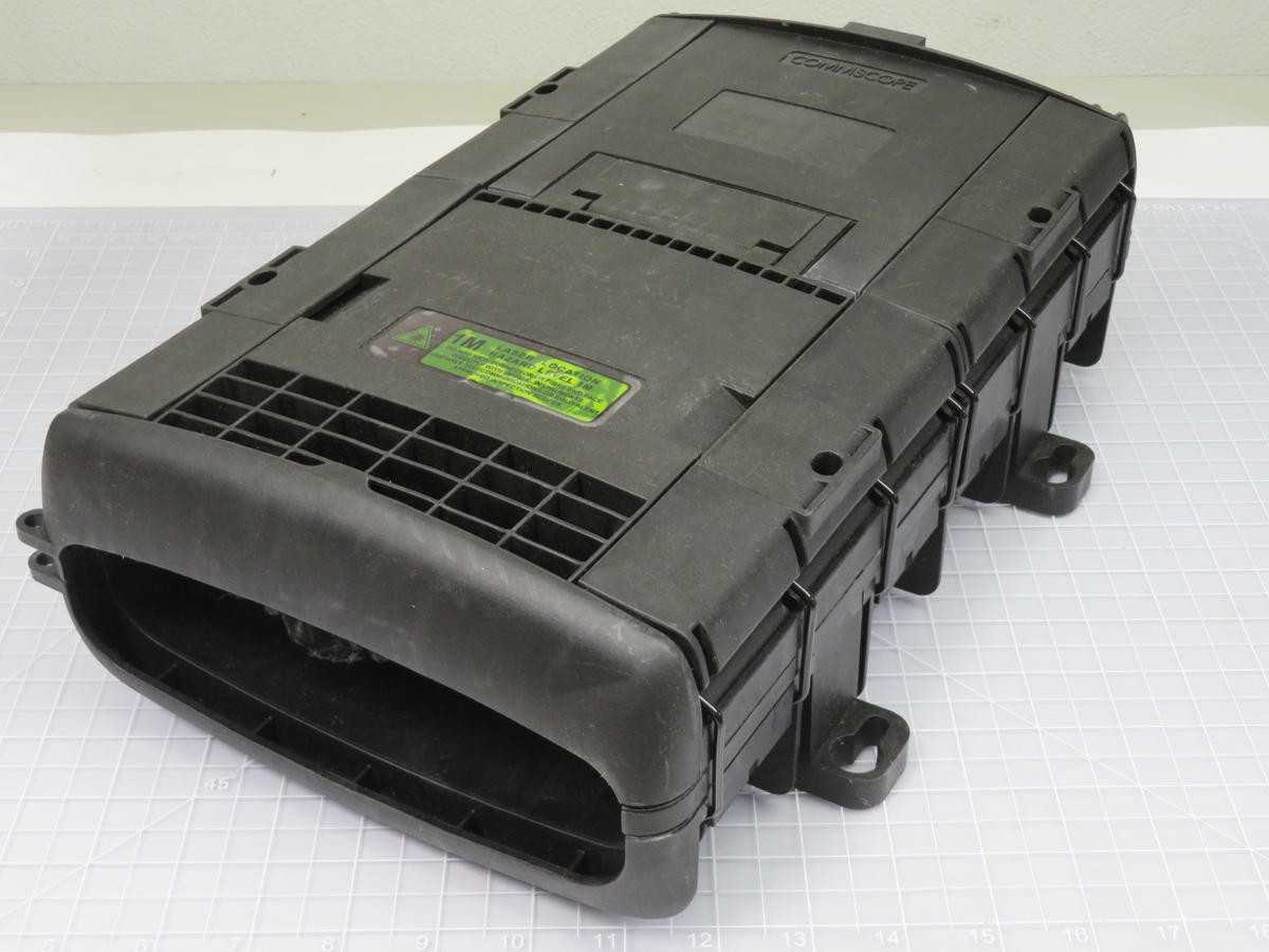 1M LASER LOCATION HAZARD LEVEL 1M ENCLOSURE T192100 - ELECTRICAL ENCLOSURES