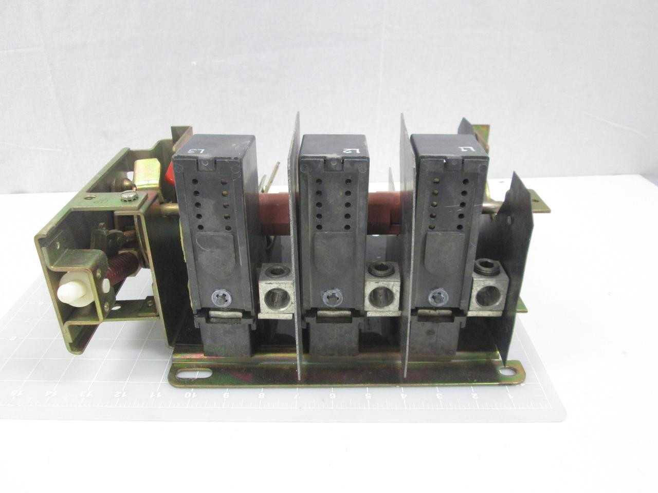 SQUARE D 9422 TF-2 DISCONNECT SWITCH T57285 - DISCONNECT SWITCHES
